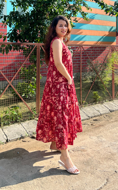 Laal phool dress