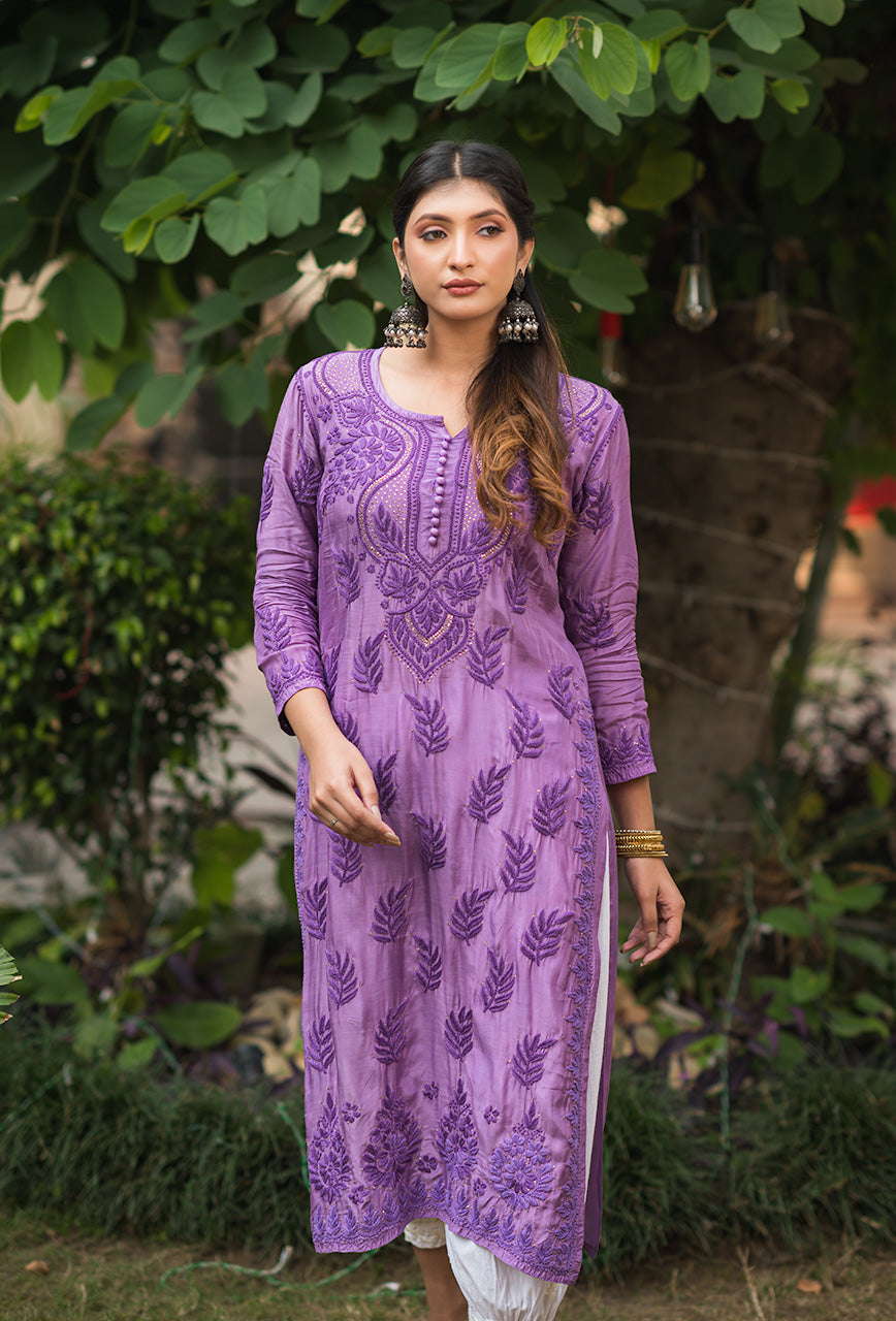 Chandni women lavender chikankari Muslin mukaish kurta