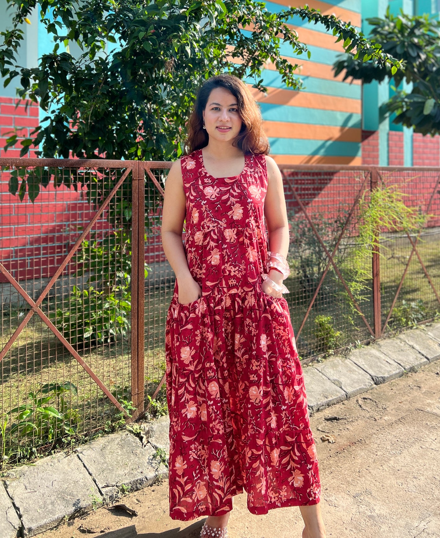Laal phool dress