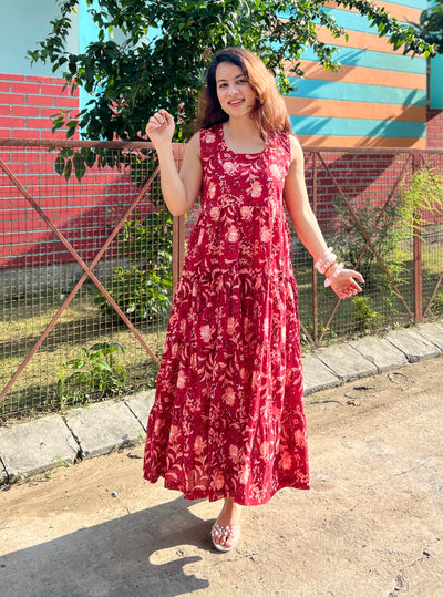 Laal phool dress
