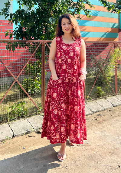 Laal phool dress
