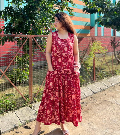 Laal phool dress