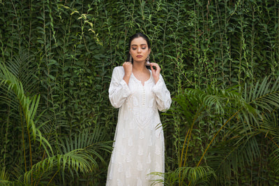 Chandni white chikankari Muslin mukaish kurta