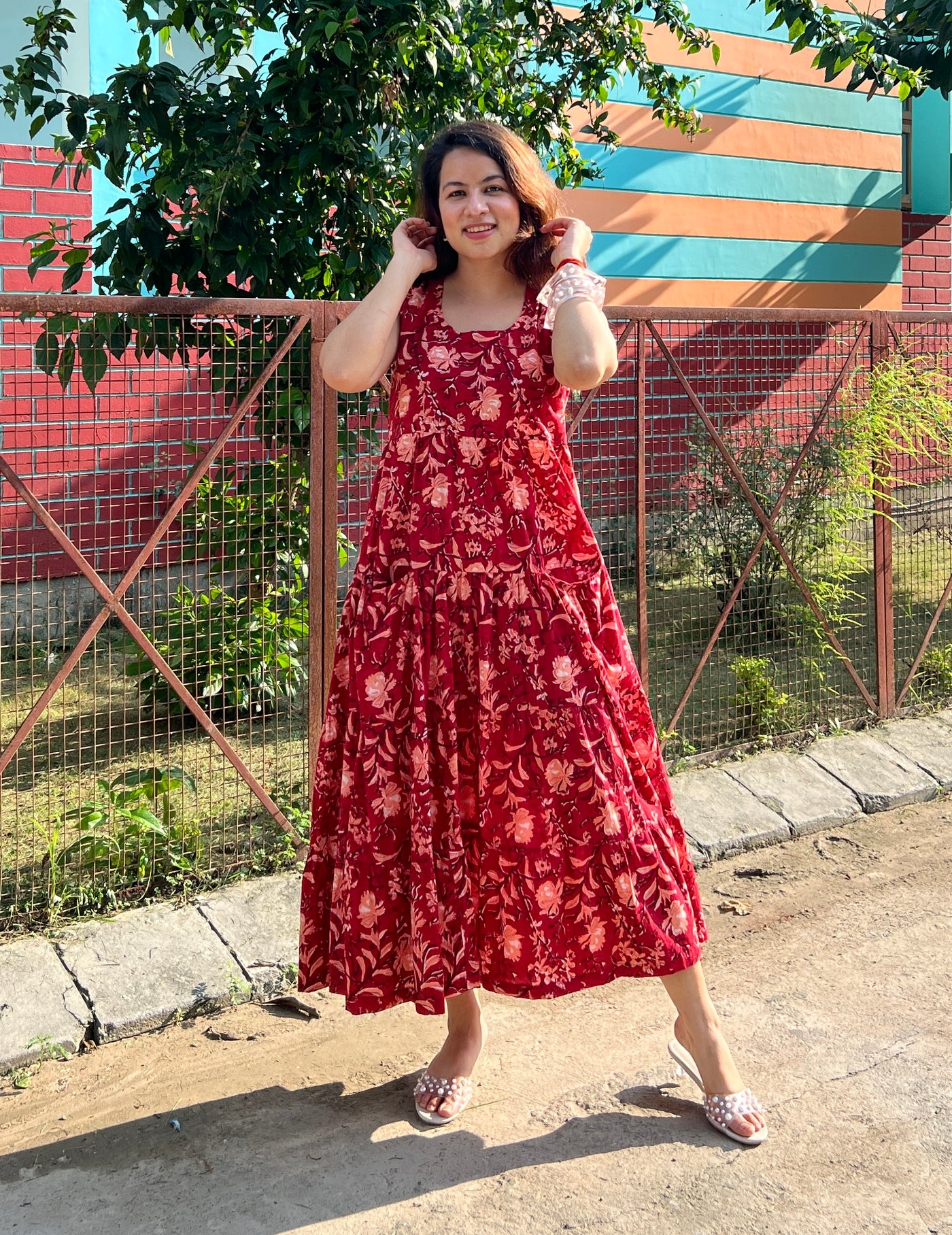 Laal phool dress