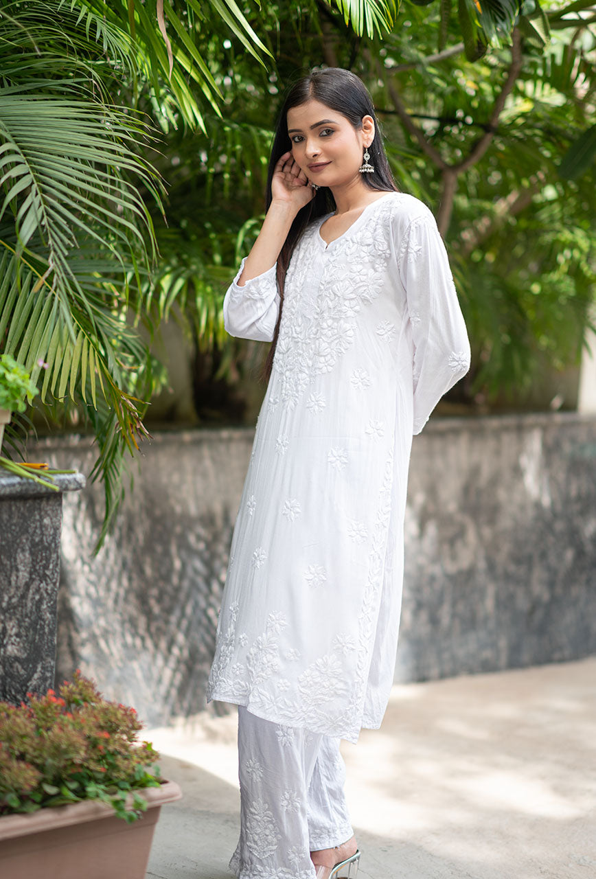 Laira women white rayon kurta palazzo set