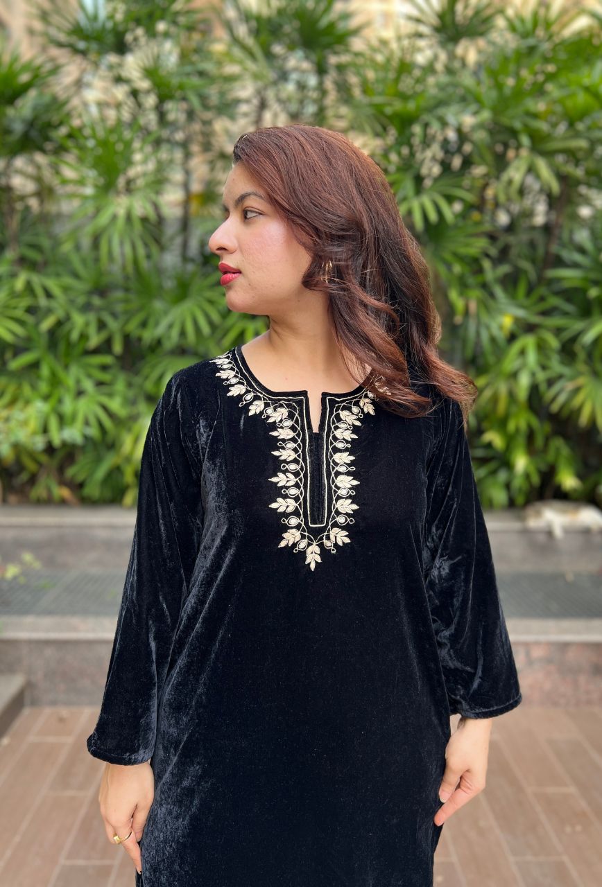 Velvet Gottapatti kurta set