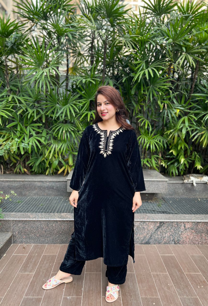 Velvet Gottapatti kurta set